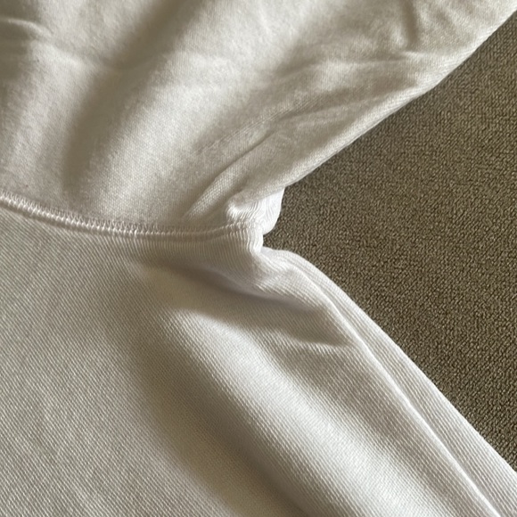 Limited Edition PINK Victoria’s Secret Crew Neck - Picture 5 of 6